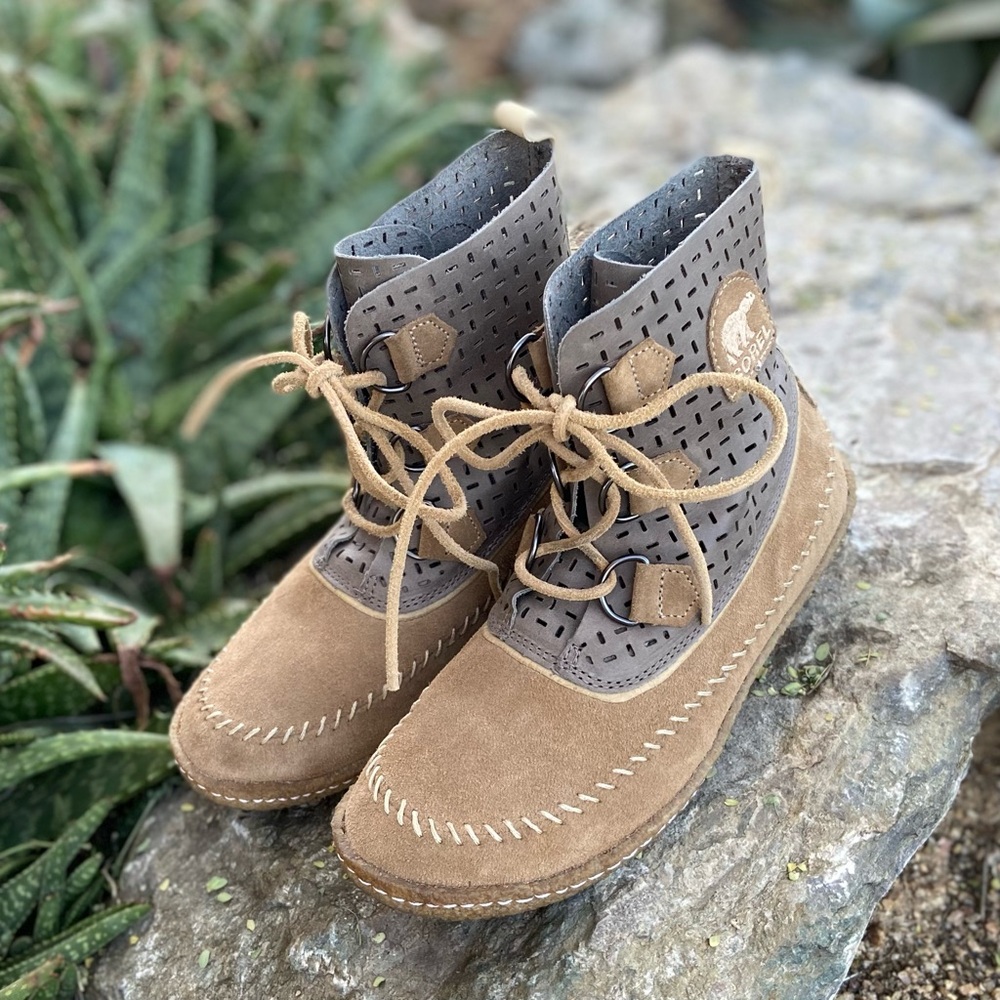 SOREL Joplin Suede Booties Moccasin Tan Ankle Boots